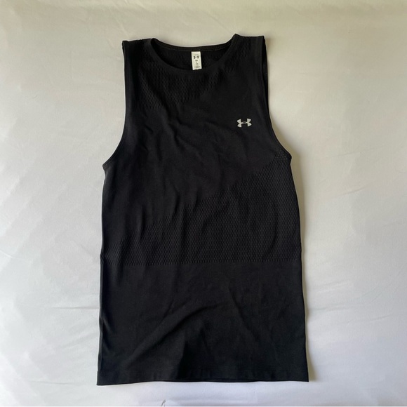 Under Armour Fitted HeatGear Workout Tank - Picture 1 of 9